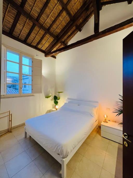 Apartamento Castello Attic Sunset Terrace Cagliari Exterior foto